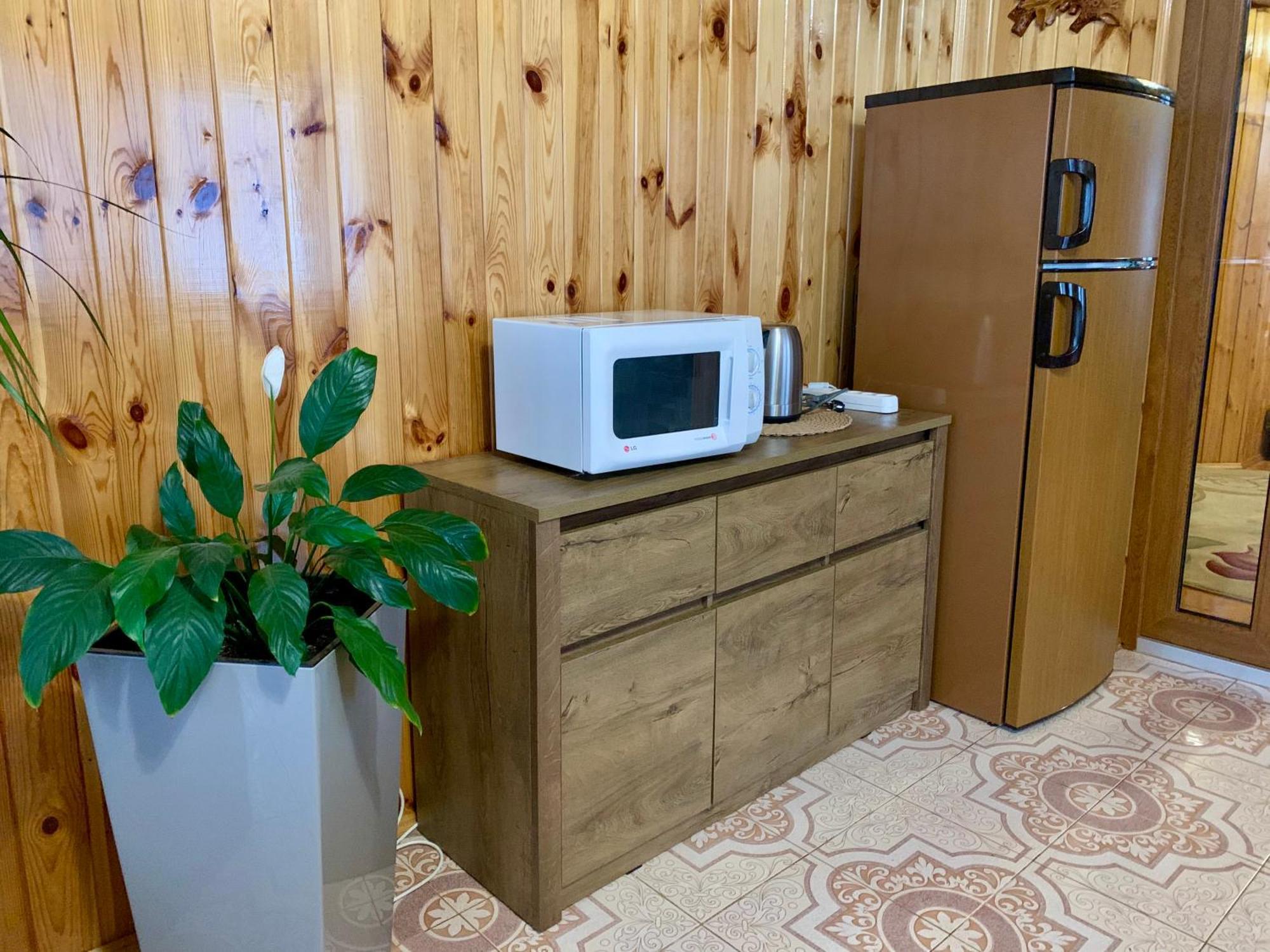 Guest House Velet Bukovel Ngoại thất bức ảnh